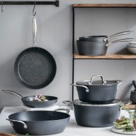 POELE EASY LACOR 24 CM
